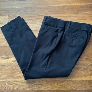 🌹 Loft black Julie fit Riviera pants. Size 4.